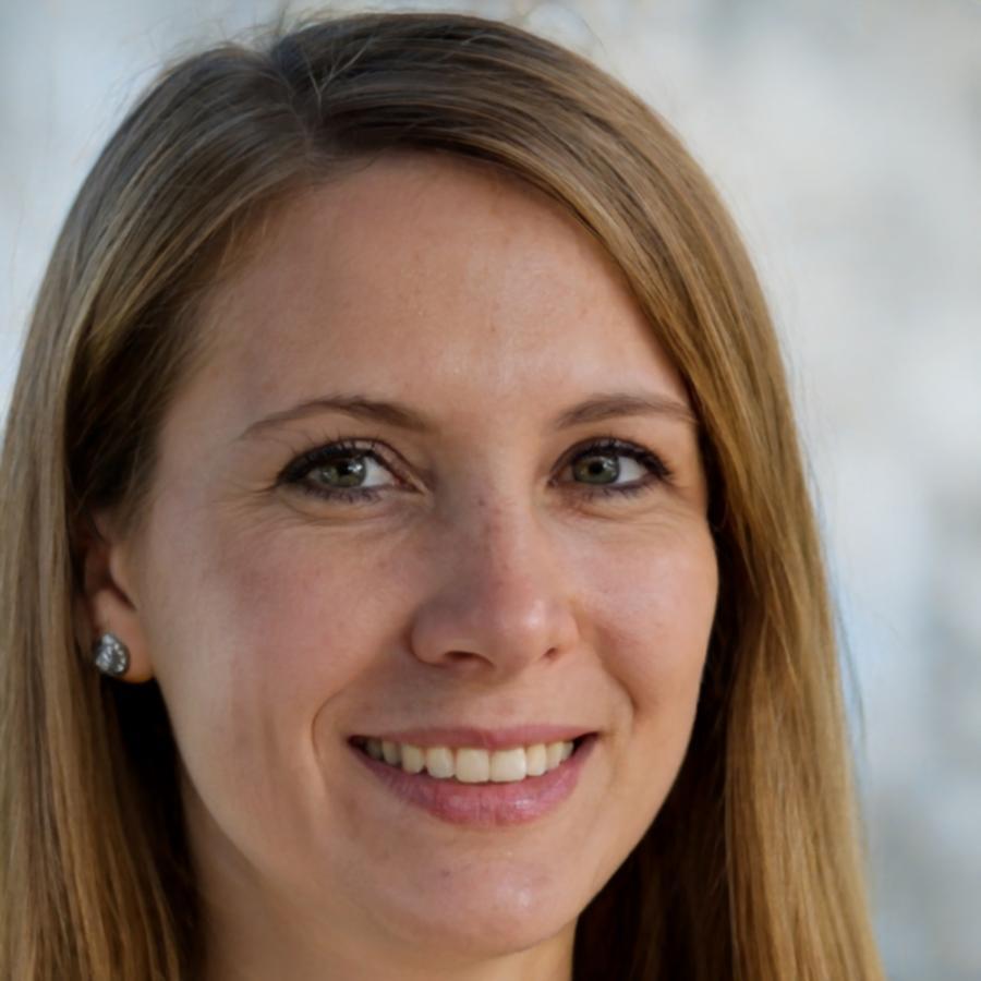 María González, analista financiera